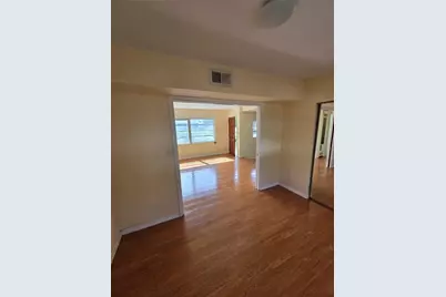 350 N Levis Avenue, Tarpon Springs, FL 34689 - Photo 20