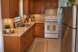 350 N Levis Ave, Tarpon Springs, FL 34689 - Photo 12