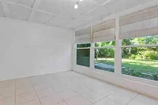 11005 Harding Dr, Port Richey, FL 34668 - Photo 28