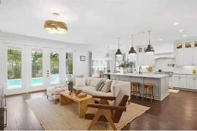 3404 W Dorchester Street, Tampa, FL 33611 - Photo 2