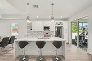 8307 N Gomez Ave, Tampa, FL 33614 - Photo 10
