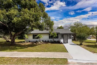 1403 Cummings Avenue, Avon Park, FL 33825 - Photo 1