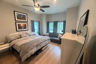 2439 4th Ave S, Saint Petersburg, FL 33712 - Photo 12