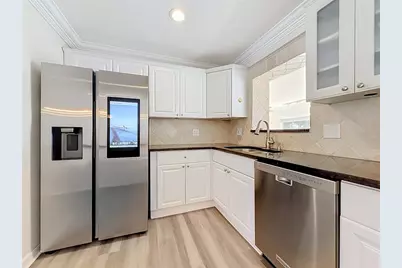 6414 24th Avenue N, Saint Petersburg, FL 33710 - Photo 14