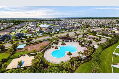 11861 Brighton Knoll Loop, Riverview, FL 33579 - Photo 2