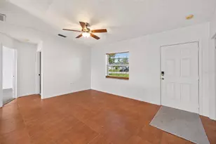 13184 Montego St, Spring Hill, FL 34609 - Photo 4