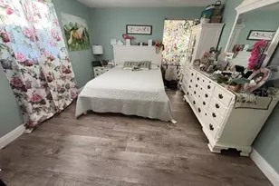 4247 Sheldon Pl, New Port Richey, FL 34652 - Photo 6