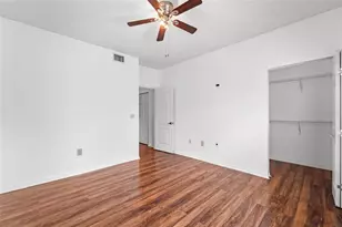 1109 Normandy Trace Rd, Tampa, FL 33602 - Photo 14
