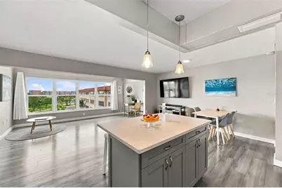 9950 62nd Terrace N #408, Saint Petersburg, FL 33708 - Photo 10