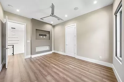8103 N River Shore Drive, Tampa, FL 33604 - Photo 38