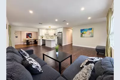 7035 Orkney Avenue N, Saint Petersburg, FL 33709 - Photo 2
