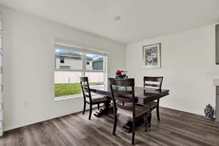 4430 Sand Dollar Wy, Zephyrhills, FL 33541 - Photo 6