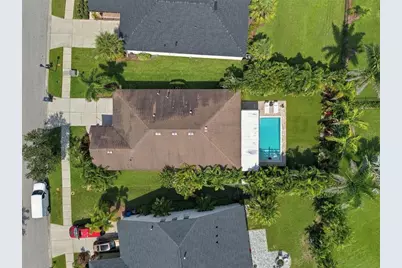 6805 Park Strand Drive, Apollo Beach, FL 33572 - Photo 2
