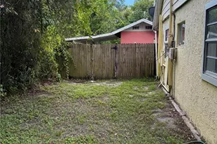 3811 E Crawford St, Tampa, FL 33604 - Photo 2