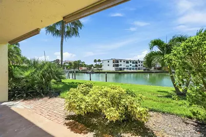 12000 Capri Circle #15, Treasure Island, FL 33706 - Photo 2
