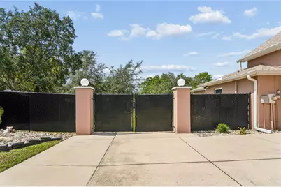 11309 Lapwing Road, Weeki Wachee, FL 34614 - Photo 10
