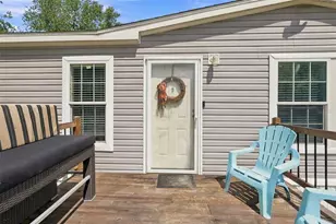 15247 Loma Ave, Spring Hill, FL 34610 - Photo 2
