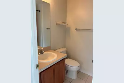 551 Vincinda Crest Way, Tampa, FL 33619 - Photo 6