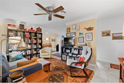 4559 24th Avenue N, Saint Petersburg, FL 33713 - Photo 4