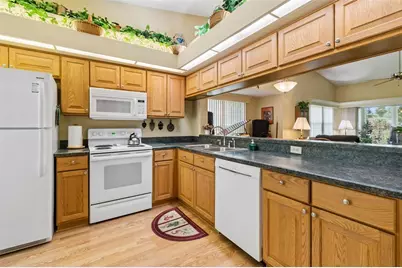 5213 Lochmead Terrace, Zephyrhills, FL 33541 - Photo 10