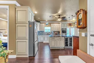 5417 Essex Ave S, Gulfport, FL 33707 - Photo 16