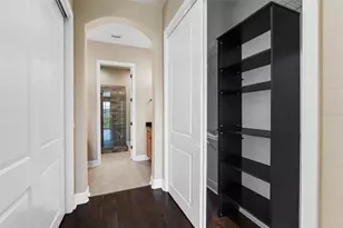 4815 Yacht Club Dr, Tampa, FL 33616 - Photo 38