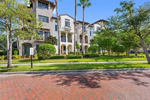 4815 Yacht Club Dr, Tampa, FL 33616 - Photo 1