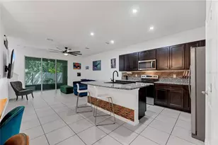 3209 Pleasant Willow Ct, Brandon, FL 33511 - Photo 6