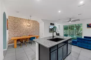3209 Pleasant Willow Ct, Brandon, FL 33511 - Photo 2