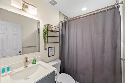 8011 26th Avenue N, Saint Petersburg, FL 33710 - Photo 24