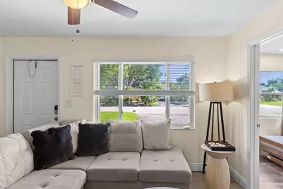 8011 26th Avenue N, Saint Petersburg, FL 33710 - Photo 4
