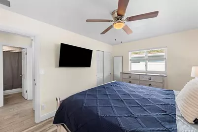 8011 26th Avenue N, Saint Petersburg, FL 33710 - Photo 26