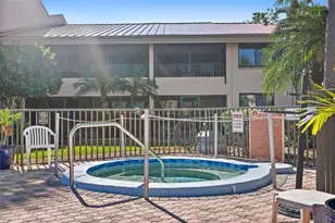 4780 Brittany Dr S, Saint Petersburg, FL 33715 - Photo 28