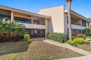 4780 Brittany Dr S, Saint Petersburg, FL 33715 - Photo 2