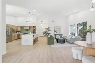 8003 12th Ave NW, Bradenton, FL 34209 - Photo 10