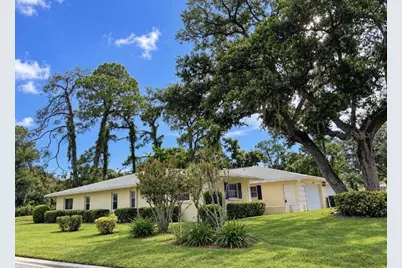 5624 Palm Aire Drive #V105, Sarasota, FL 34243 - Photo 2