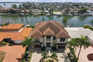 815 Capri Blvd, Treasure Island, FL 33706 - Photo 1