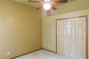 2412 Blue Stone Ct, Valrico, FL 33594 - Photo 18