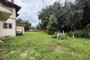 7232 Smyrna St, Jacksonville, FL 32208 - Photo 10