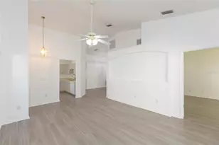 35224 Whispering Pines Dr, Zephyrhills, FL 33541 - Photo 12