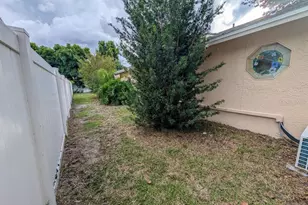 2673 Montague Ct W, Clearwater, FL 33761 - Photo 40