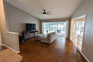 2673 Montague Ct W, Clearwater, FL 33761 - Photo 6