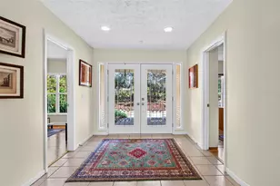 513 Garrard Dr, Temple Terrace, FL 33617 - Photo 6