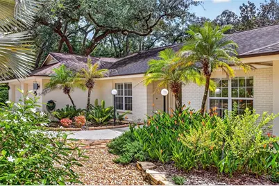 513 Garrard Drive, Temple Terrace, FL 33617 - Photo 2