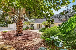 513 Garrard Dr, Temple Terrace, FL 33617 - Photo 4