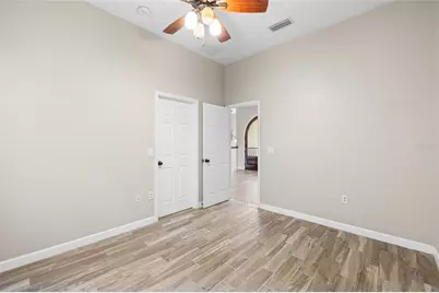 4117 Woodacre Lane, Tampa, FL 33624 - Photo 26