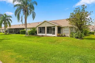 1023 Almondwood Dr, New Port Richey, FL 34655 - Photo 38