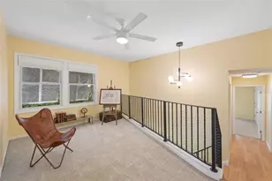 817 Oak Vista Dr, Sarasota, FL 34232 - Photo 14