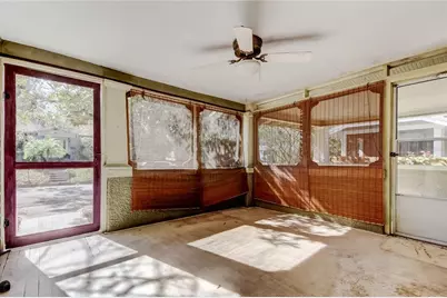 1004 E Crenshaw Street, Tampa, FL 33604 - Photo 40