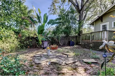 1004 E Crenshaw Street, Tampa, FL 33604 - Photo 6